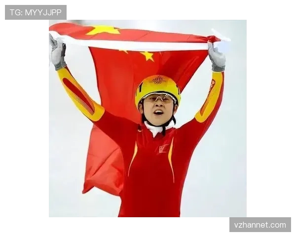 王濛又在训练馆啃鸡腿了,这自律和放纵的边界到底在哪? 王濛又在训练馆啃鸡腿了,这自律和放纵的边界到底在哪?